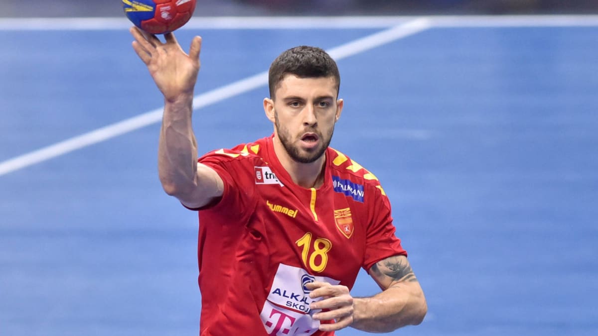 Sofortige Trennung Kuzmanovski wechselt innerhalb der Bundesliga kicker