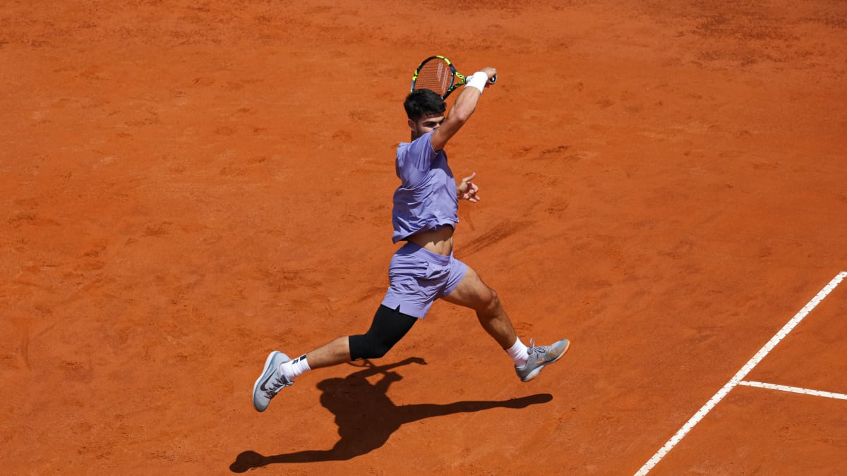 Im Video: Alcaraz zieht nach intensivem Duell ins Achtelfinale ein