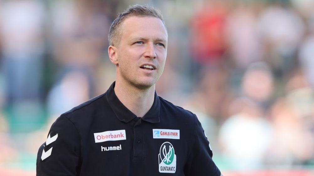 Ried-Trainer Maximilian Senft peilt mit seiner Mannschaft einen Sieg gegen die Vienna an.