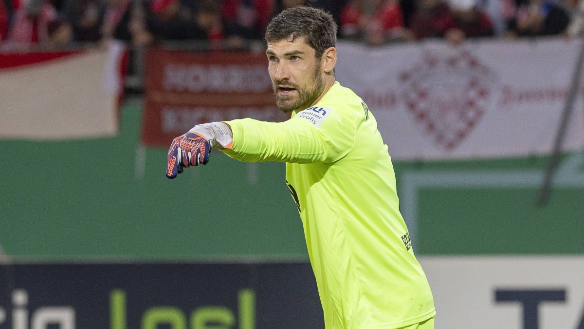 OFC-Coach-Glibo-adelt-Brinkies-Das-ist-vielleicht-der-beste-Torwart-der-Liga-