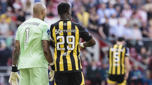 Vitesse Arnheim muss erstmals nach 35 Jahren den Gang in die Zweitklassigkeit antreten.
