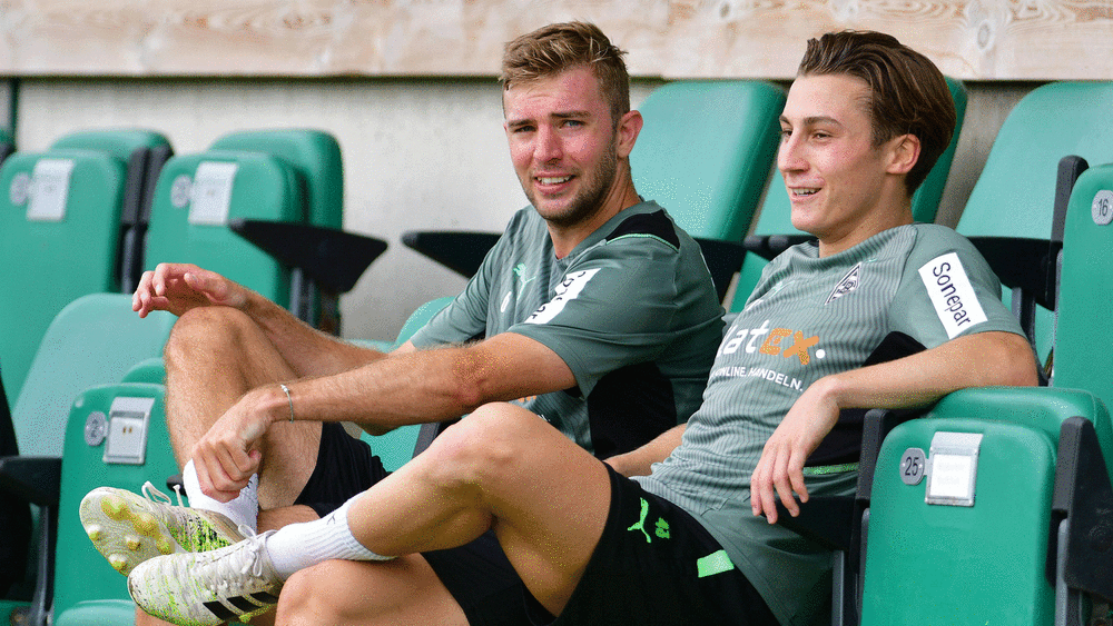 Nun beide fester Bestandteil des Profi-Kaders von Borussia Mönchengladbach: Christoph Kramer (li.) und Rocco Reitz.
