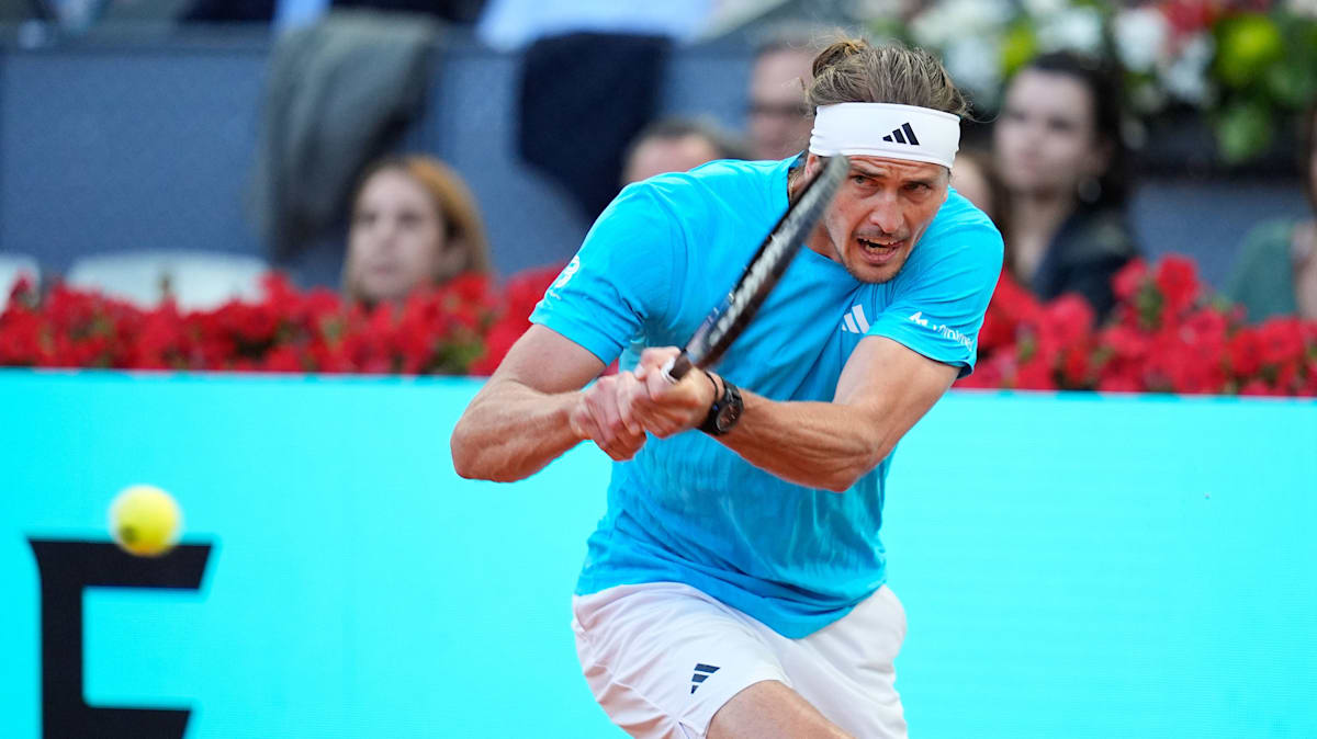 Nervenstark ins Achtelfinale: Zverev wackelt gegen Atmane nur kurz