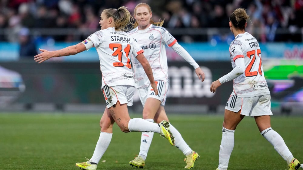 [Bild: 285f8fae-f10c-40b1-8d54-6084fda587d1.jpg]