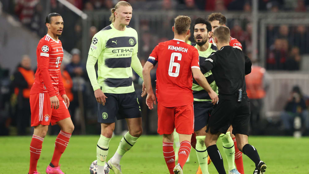 Joshua Kimmich und Ilkay Gündogan geraten aneinander.