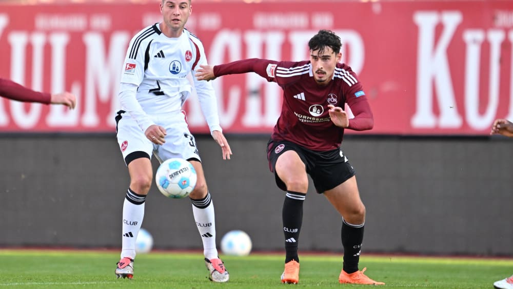 In einem internen Testspiel präsentierte sich Stürmer Janni Serra erneut in unglücklicher Form.