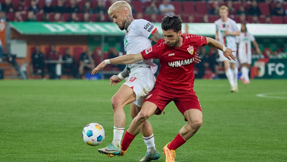Niklas Dorsch (li.) freute sich gegen den VfB Stuttgart über seinen ersten Startelf-Einsatz seit Januar.