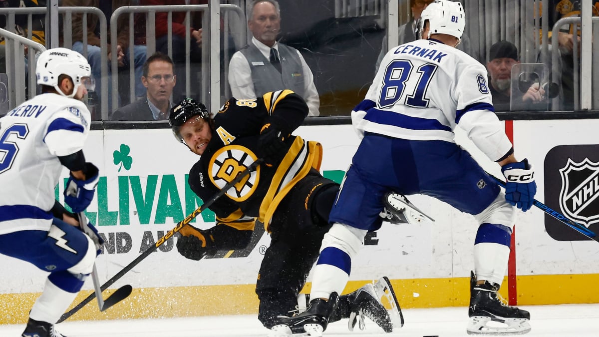 Bittere-Puckverluste-f-hren-zu-erster-Bruins-Niederlage
