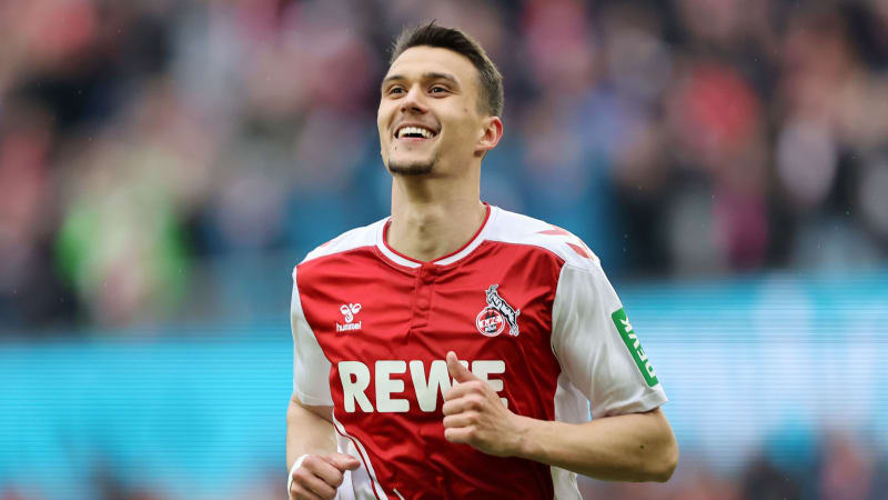 COLOGNE, GERMANY - APRIL 15: Dejan Ljubicic of 1.FC Koeln celebrates after scoring the team's first goal during the Bundesliga match between 1. FC Köln and 1. FSV Mainz 05 at RheinEnergieStadion on April 15, 2023 in Cologne, Germany. (Photo by Christof Koepsel/Getty Images)