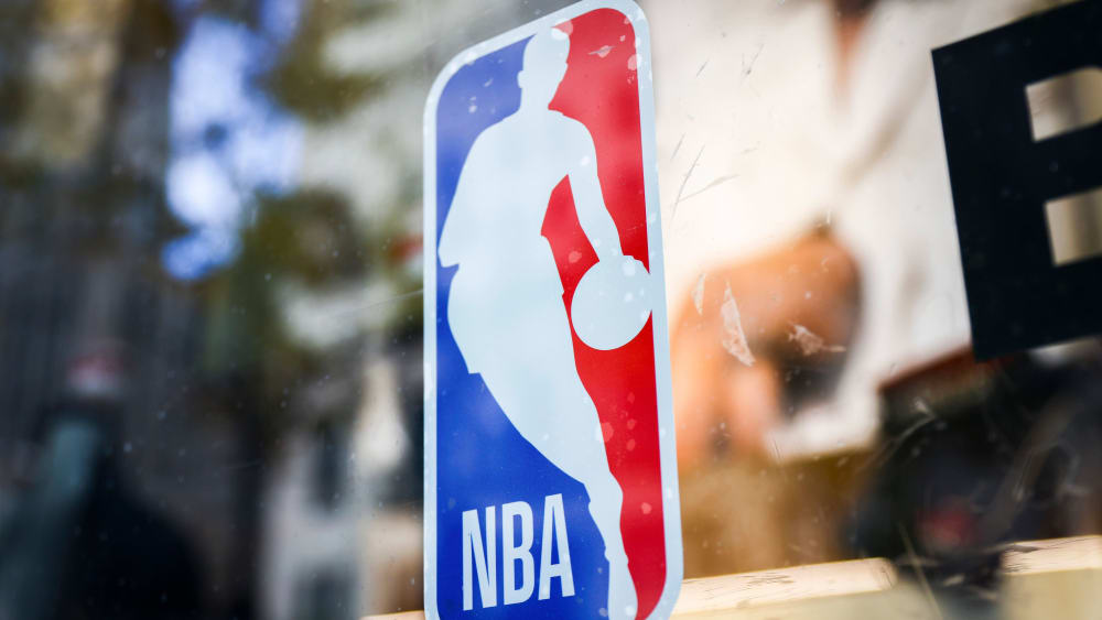 Die NBA wird auch in der Saison 2023/24 beim Streamingdienst DAZN zu sehen sein.