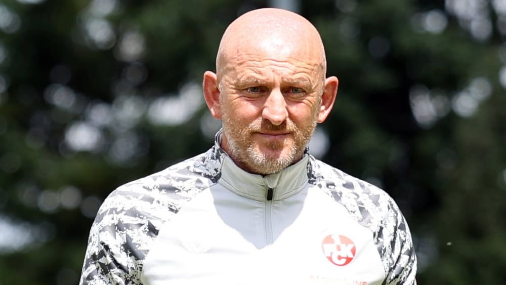 Trainer Torsten Lieberknecht und sein 1. FC Kaiserslautern können sich am Samstag nicht mit Genua messen.