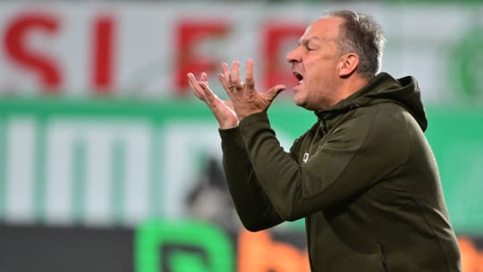 Kritisierte Schiedsrichter Dr. Matthias Jöllenbeck aufs Schärfste: Fürths Trainer Alexander Zorniger.