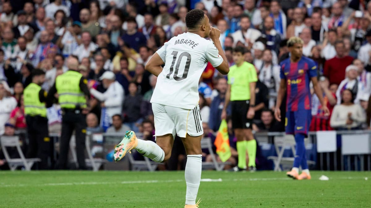 Real Madrid - Barcelona: Tor in der 22. Minute