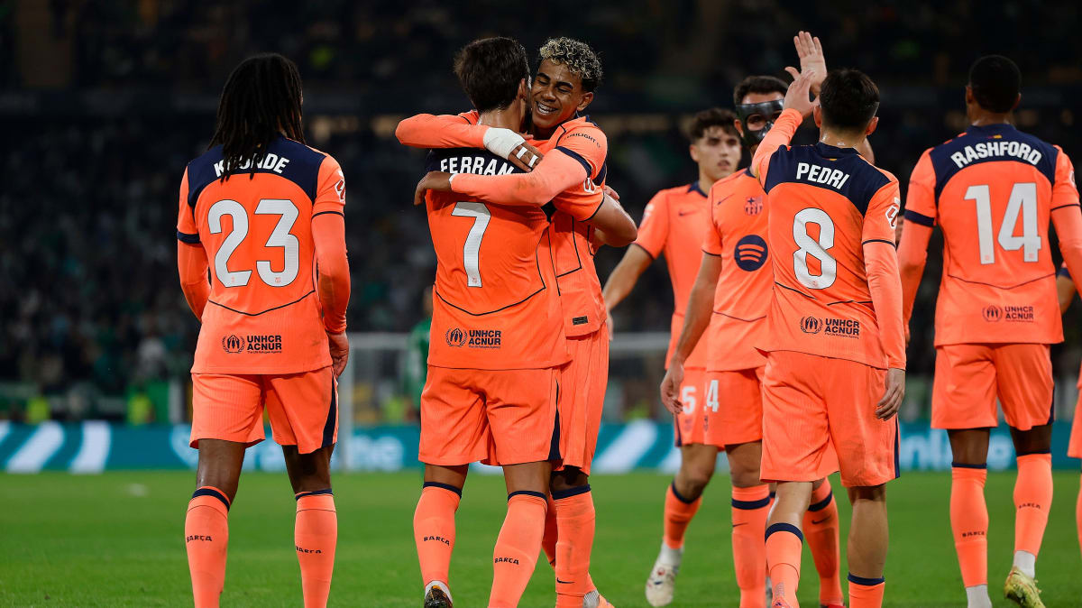 Acht-Tore-Spektakel-im-Video-Barca-feiert-Dreierpacker-Ferran-Torres