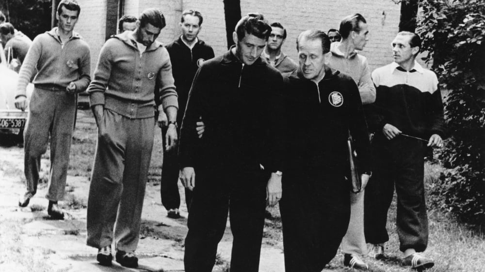 Fritz Walter mit seinem "Chef" Sepp Herberger.