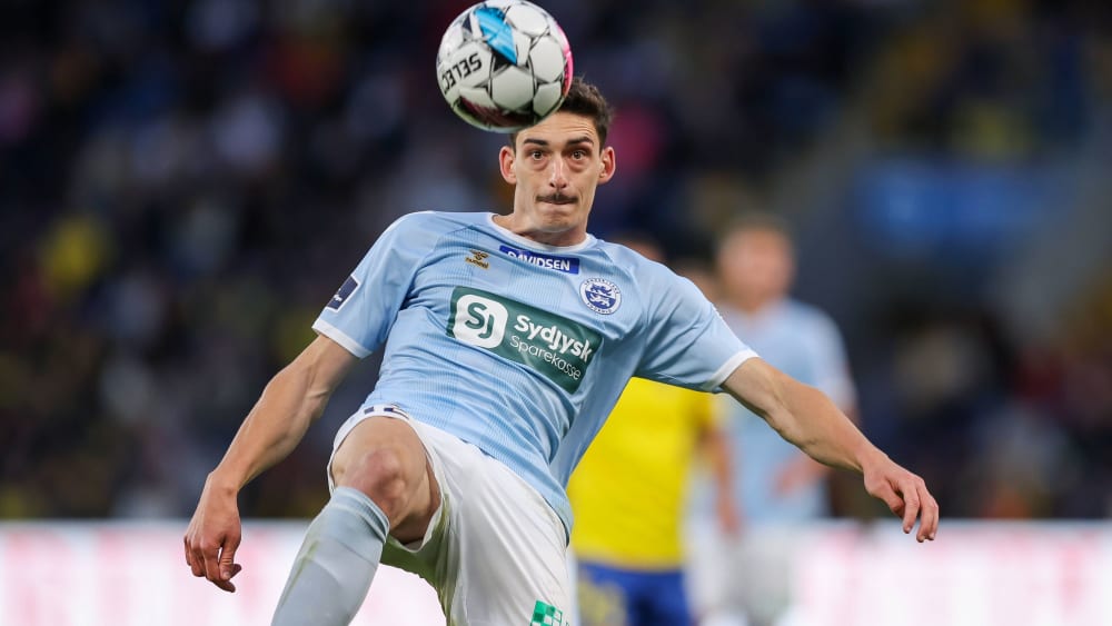  Maxime Soulas.