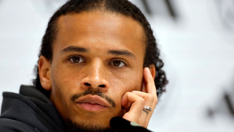 Germany s player Leroy Sane attends a press conference, PK, Pressekonferenz following a training session of the team held in Herzogenaurach, Germany, on 02 July 2024. Germany will face Spain in the Euro2024 quarter final match on the upcoming 05 July. Press conference of Sane !ACHTUNG: NUR REDAKTIONELLE NUTZUNG! PUBLICATIONxINxGERxSUIxAUTxONLY Copyright: xALBERTOxESTEVEZx GRAF658 20240702-55014037688_1