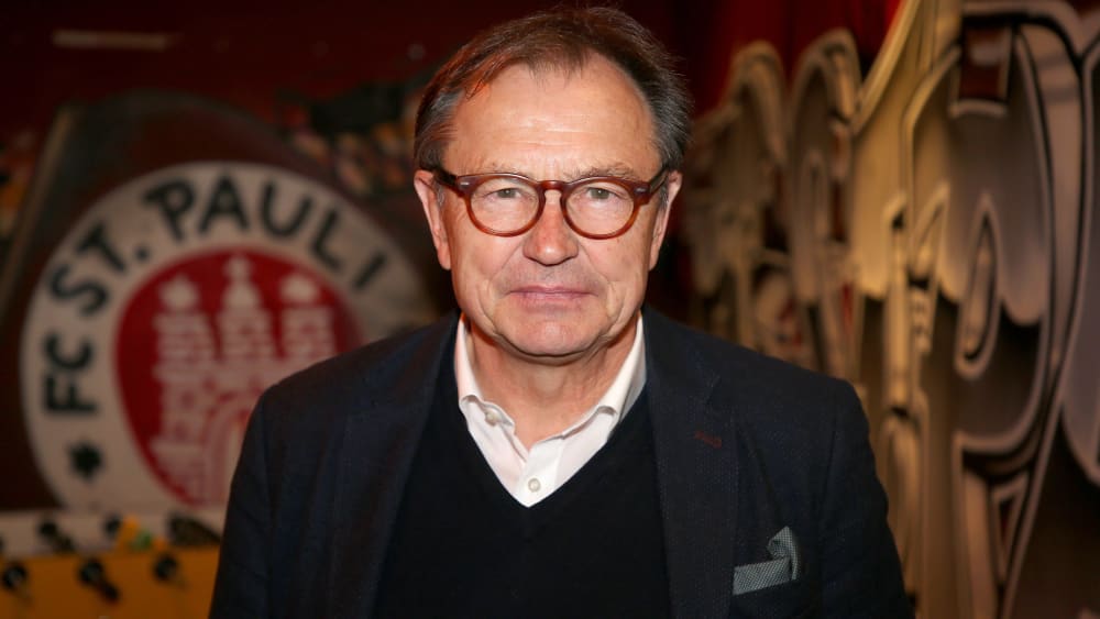 Er verlässt den FC St. Pauli endgültig: Ewald Lienen.