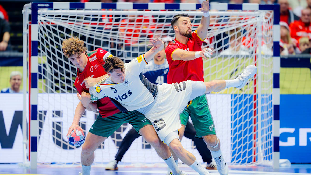 Atemberaubende-Quote-Matchwinner-Schluroff-spielte-keine-zw-lf-Minuten