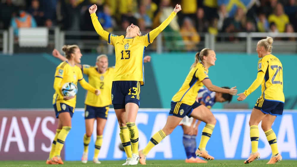 Die große Erleichterung nach einer wackligen Schlussphase: Schweden steht im Halbfinale.
