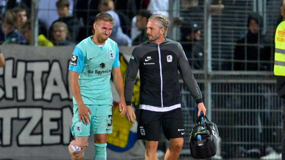 Verließ gegen Ulm das Spielfeld mit bandagiertem Knie: Niklas Lang.