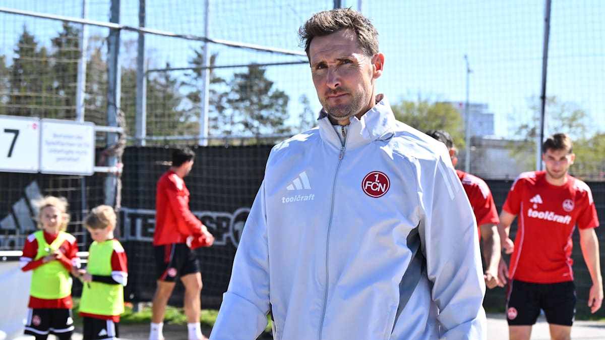 Klose ermahnt seine Spieler: 