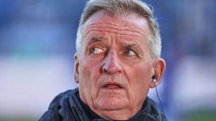 Er hat weiter das Vertrauen seiner Bosse: FCM-Trainer Petrik Sander.