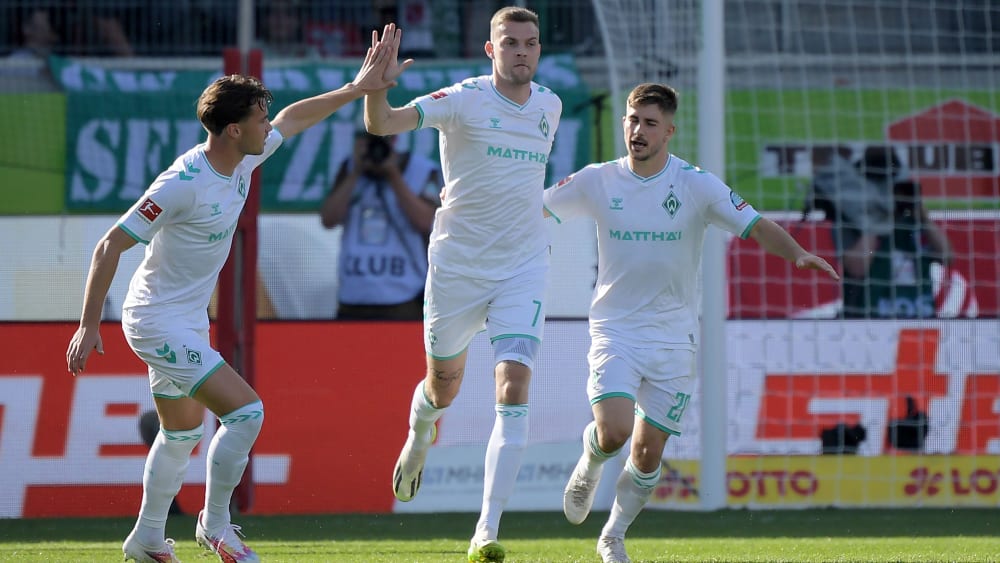 Werder Bremen: 9 Torschützen