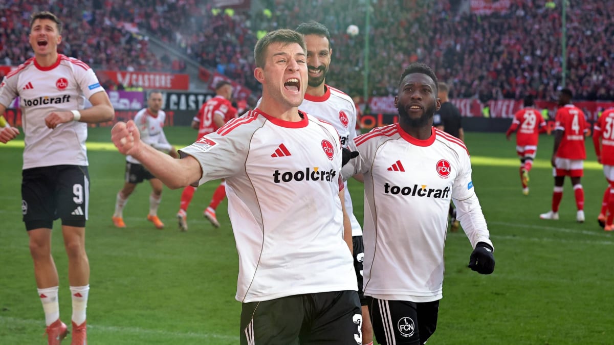 Knoche dämpft die Lautrer Laune: FCN wendet Niederlage spät ab