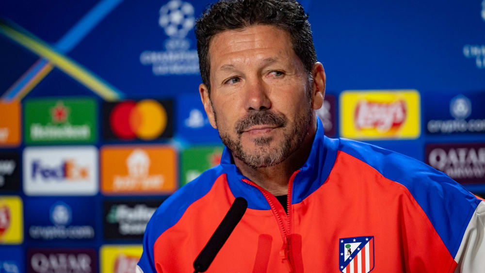 Simeone Praises Leverkusens Xabi Alonso Ahead of Champions League Clash