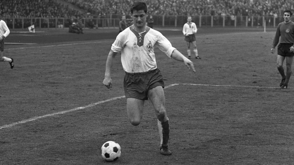 [Bild: 22816227-c2ba-47cc-90bd-e3f37931857f.jpg]