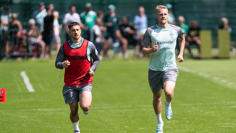 Reisten erst spät ins Trainingslager nach: Romano Schmid (l.) und Marco Grüll.