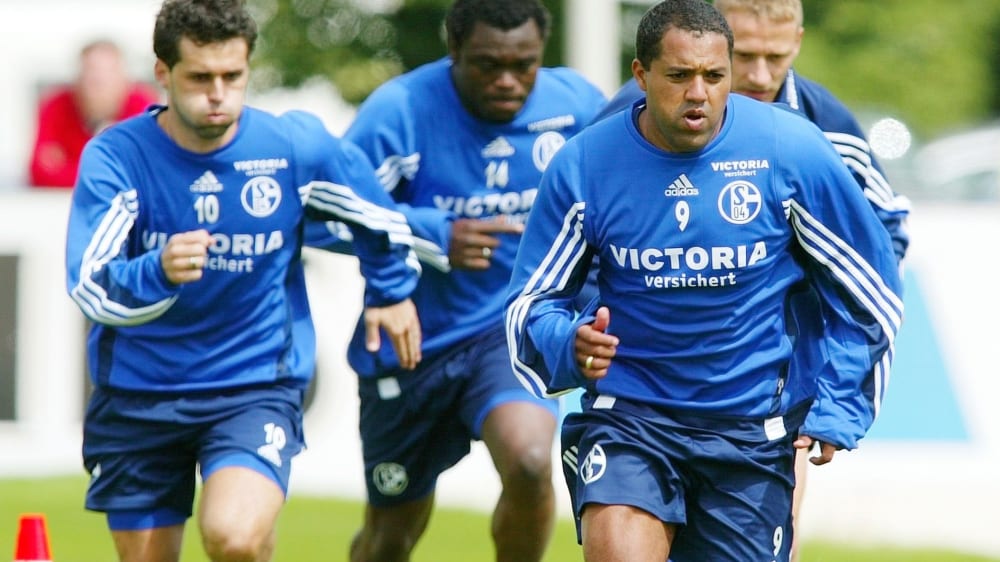Training auf Schalke. Lincoln, Asamoah, Ailton und Böhme im Sprinttempo.