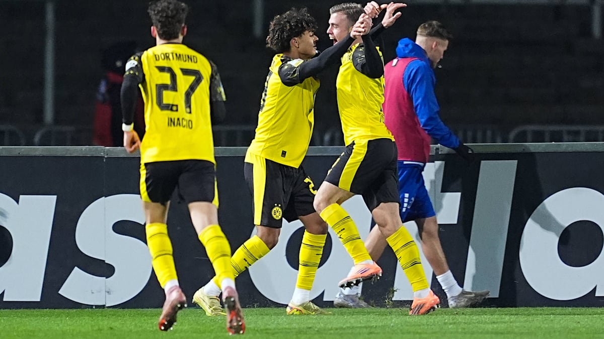 Top-Talent-Albert-wirbelt-nach-Einwechslung-BVB-II-rettet-Remis-gegen-Lotte