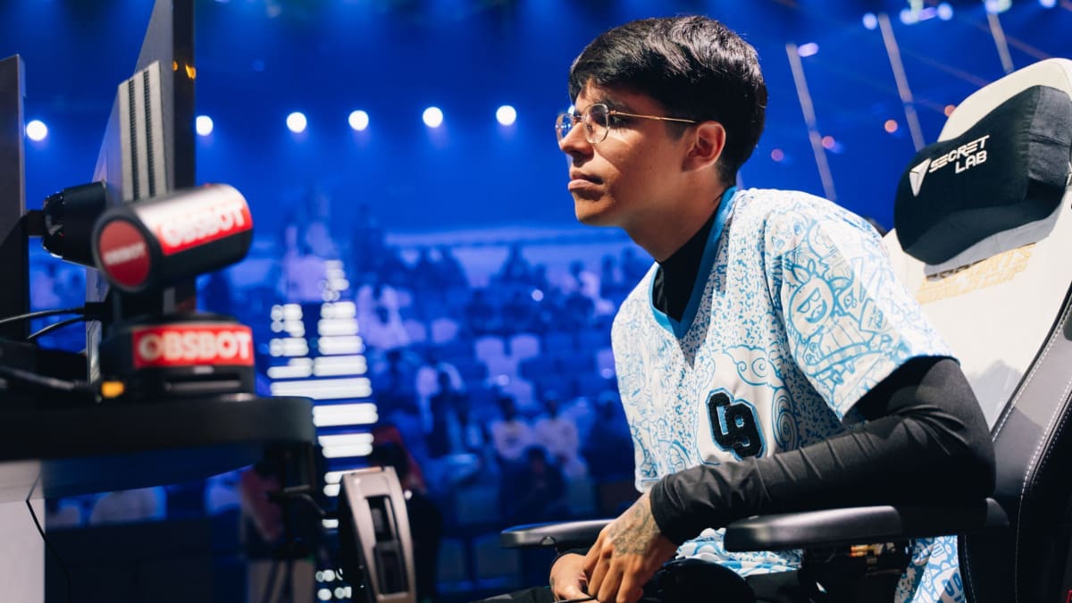 Aufholjagd-n-tig-Die-Nummer-1-der-Welt-strauchelt-in-den-FC-Pro-Open