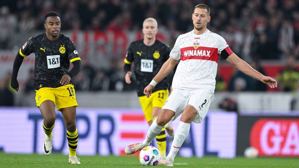 Waldemar Anton (re.) überzeugte mit seinem VfB im Duell gegen Borussia Dortmund. 