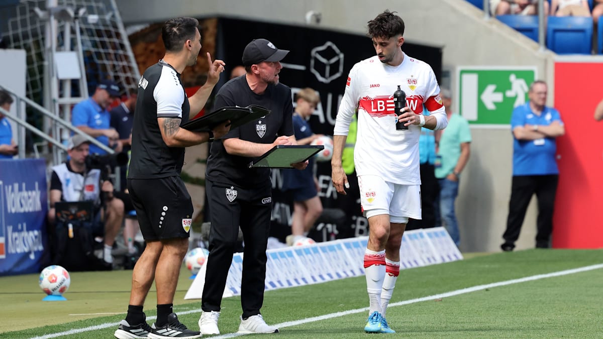 Hoeneß urges caution: |