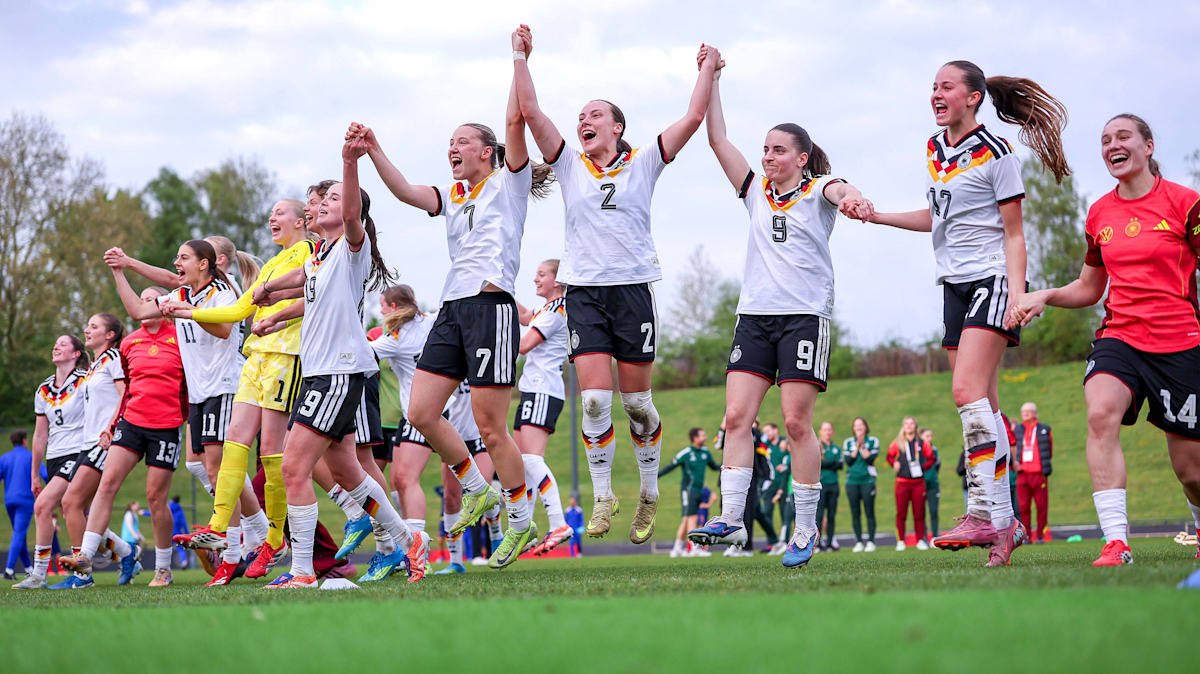 Deutsche U-19-Juniorinnen qualifizieren sich durch Sieg gegen Frankreich für EM