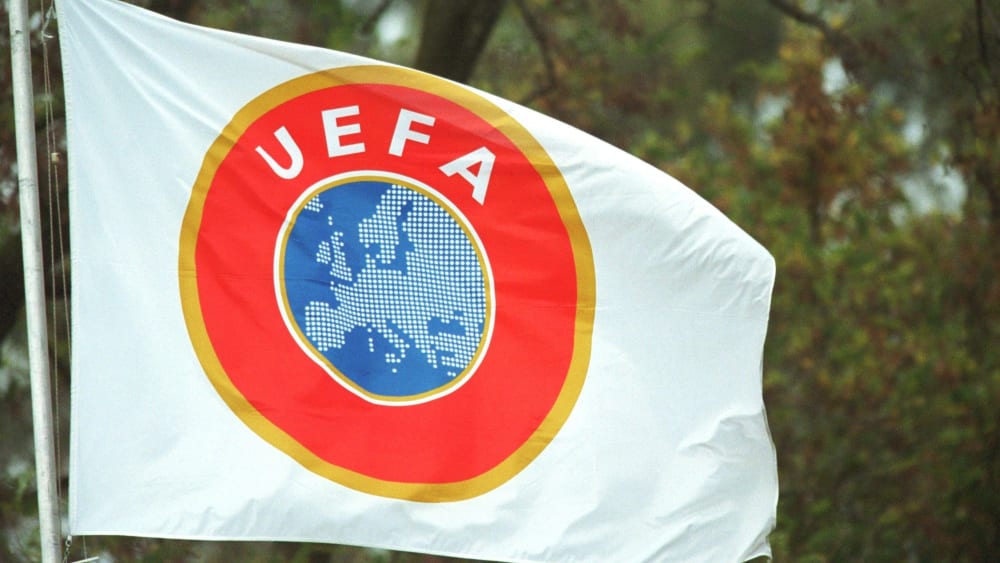 Zur kommenden Saison ändern sich die Nachhaltigkeitsregeln der UEFA - zum Nachteil der Bundesliga-Klubs?