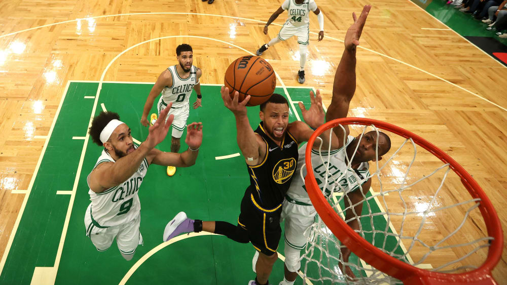 Kaum zu bremsen: Steph Curry brillierte in Spiel vier gegen die Boston Celtics.