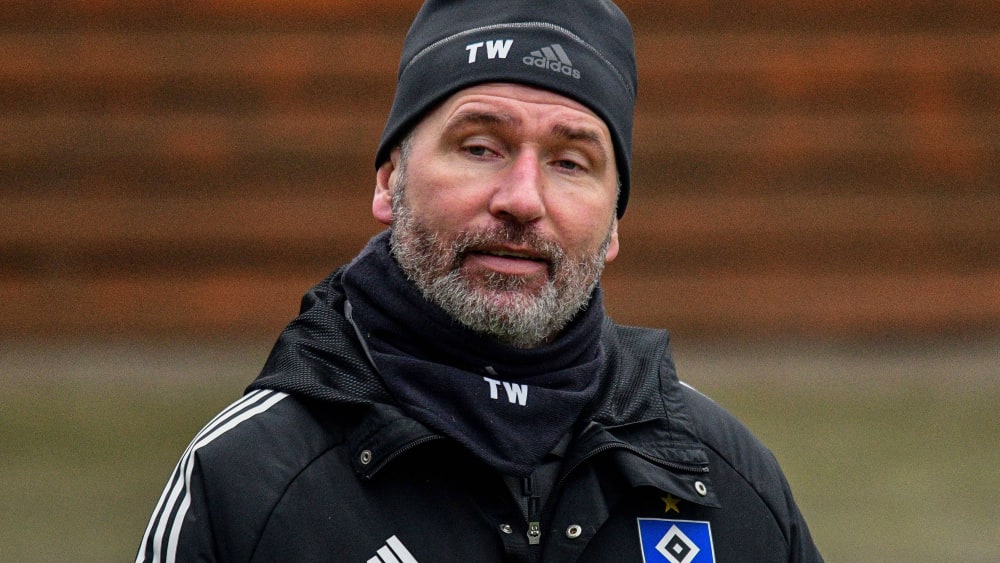 Ein Zeichen für die Zukunft: HSV-Trainer Tim Walter hat seinen Vertrag verlängert.