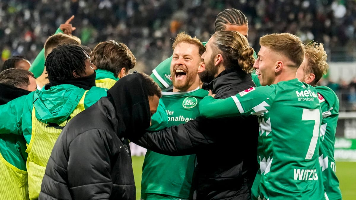 Viel-deutscher-Einfluss-und-das-Vertrauen-in-die-Jungen-l-sst-St-Gallen-tr-umen