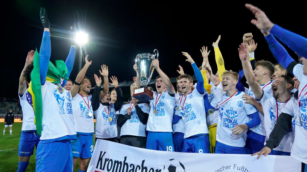 Pokalsieg und Qualifikation für den DFB-Pokal: Die Laune in Meppen war am Donnerstagabend gut.