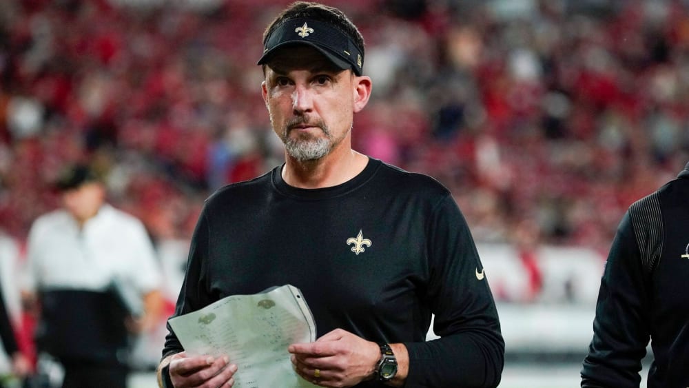 Dennis Allen
