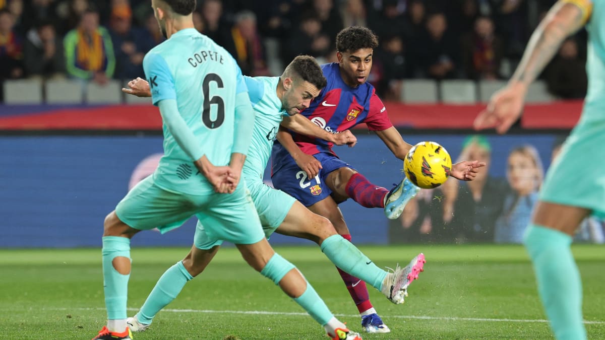 Le but de rêve de Lamine Yamal suffit pour Barcelone contre Majorque