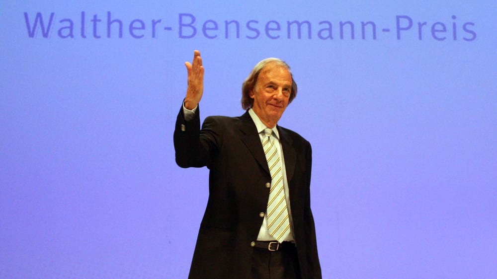 Cesar Luis Menotti