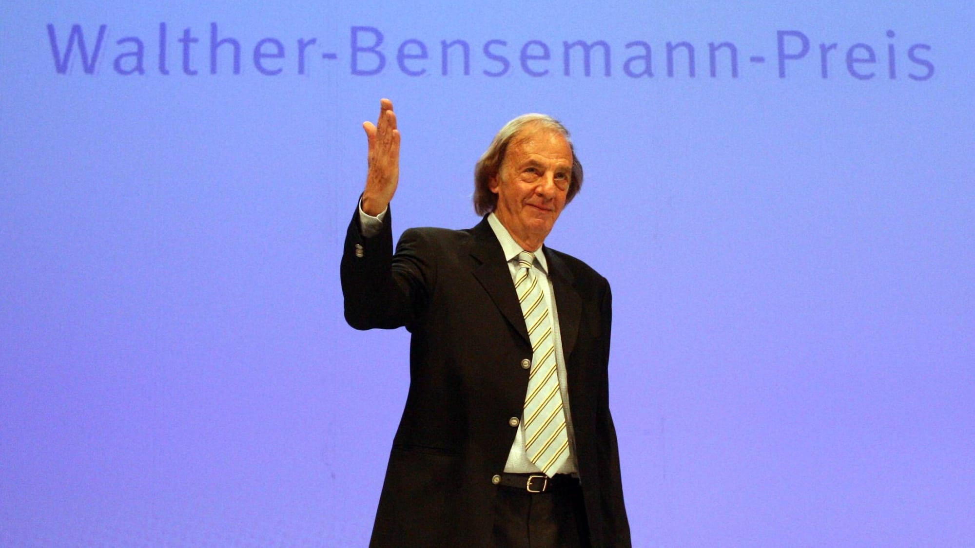 Cesar Luis Menotti