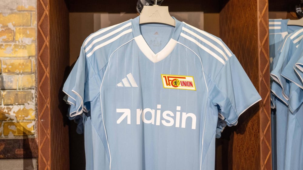 Heimtrikot des 1. FC Union Berlin