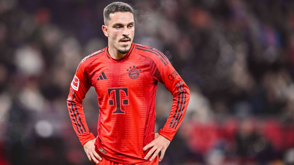 Bayern loans Ibrahimovic to Lazio