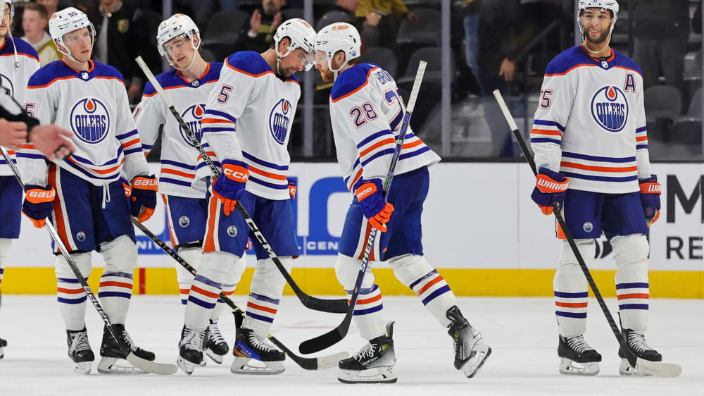 Ende der Siegesserie in Las Vegas: Die Oilers verlassen enttäuscht das Eis.